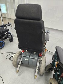 Elektrický invalidní vozík s Recaro sedačkou - 6