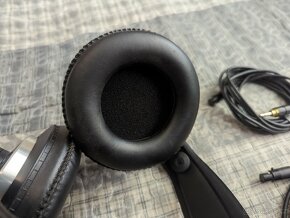 Sluchátka AKG K240 mkII - 6