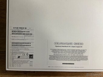 Macbook AIR (2025) - 6