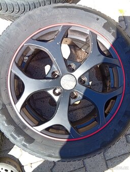 Prodám ALU kola 5x112, zimní pneu 205 55 16, 6,5jx16, Et 42 - 6