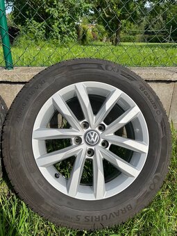 Originální kola VW R16 + Letní pneu Barum Bravuris 5 - 6