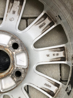 Prodám alu kola VW, R16, 5x112, ET45, 7Jx16H2 - 6