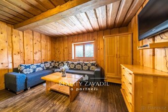 Prodej, chata- dřevěnice, 4 apartmány, Klokočov, ev.č. 00771 - 6