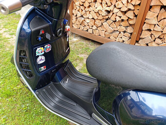 Vespa GTS 250 i.e. - 6