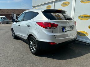 Prodám Hyundai ix35 2.0 - 6