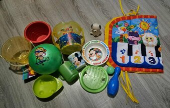 Různé hry, přebytky, hračky - 6