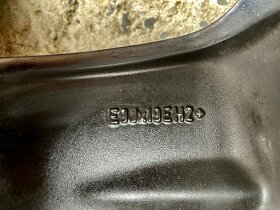 ALU kola BMW X5 255/40 R19 - 6