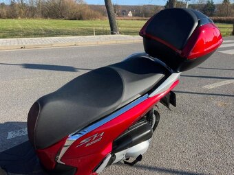 Honda SH 300 i ABS - 6