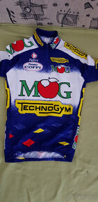 Šipky, letky hokej fotbal cyklo dres tenis - 6