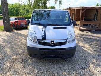 Opel Vivaro 2.0 DCi tažné 3místa - 6