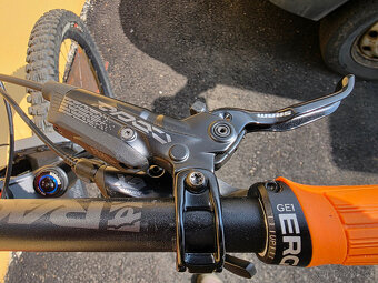 Prodám MTB kolo Santa Cruz Hightower 2 AL - 6