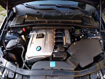 bmw e90 325I -160kw -153000km - Automat-kůže - 6