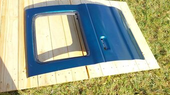 Ford Ranger: Dveře PZ zelené 1tis - 6