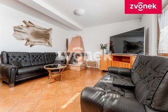Prodej domu s velkým pozemkem v Pozlovicích - 6