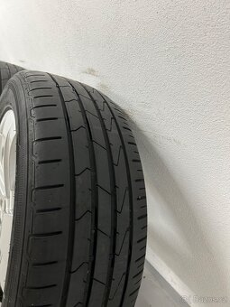 Škoda Superb Triton 215/55/17 letní alu - 6
