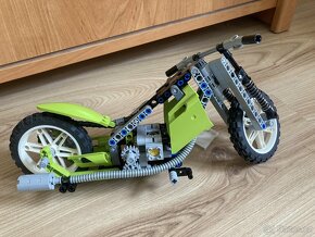 Lego Technic 8291 motorka model 2v1 - 6