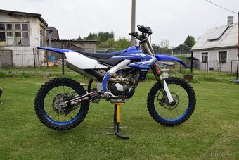 Yamaha yz250f - 6
