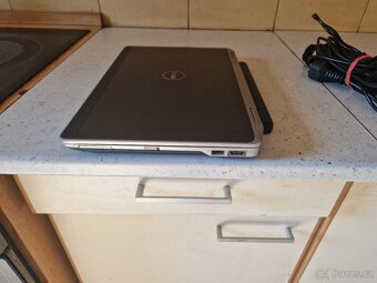Dell Latitude E6320 i5/6GB/256 - 6