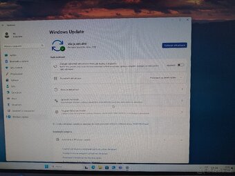 Nabízím funkční počítač HP Compaq Elite 8300 s procesorem In - 6