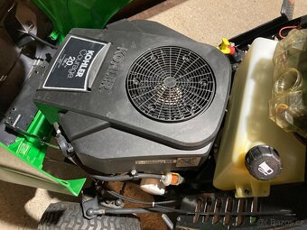 Zahradní traktor Vert Loisirs ( Stiga Estate 7102) - 6