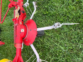 Obraceč sena Pottinger HIT 47N -sklopný nahoru s otočením- - 6