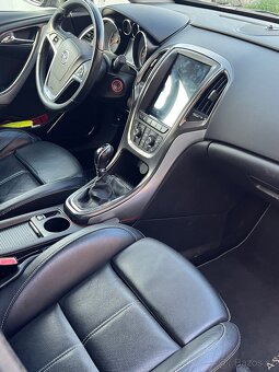 Opel Astra J P 10 1.6i Turbo - 6