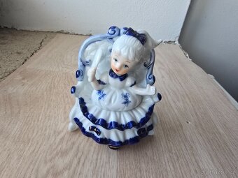 Porcelánové figurky a miska - 6
