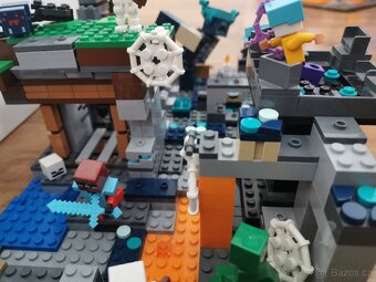Lego Minecraft Bitva v Deep darku+Opuštěný důl+Lochy kostl. - 6