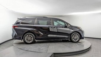 2021 TOYOTA SIENNA LE HYBRID - 8 miest - 6