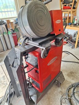 Prodam svarecku Fronius trans synergic 5000 - 6