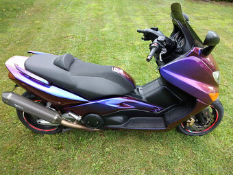 Yamaha Tmax 500 R.V.2005 - 6