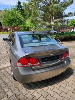 Honda Civic 1.3 IMA HYBRID - 6