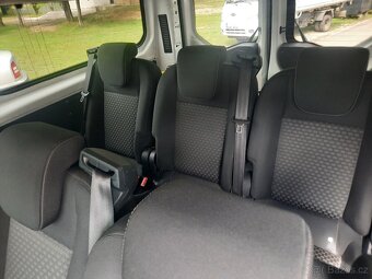 Ford transit custom 2.0tdci L2 125kw 8 míst - 6