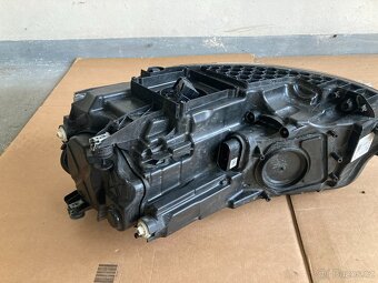 Prodám 5G1941036L pravý full led pro VW Golf VII - 6