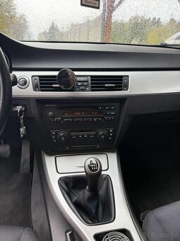 BMW Řada 3 E90 320i 110kW - 6