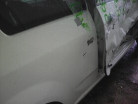 fiat grande punto 12 51 kw rv 7-11 140 000km. - 6