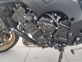 YAMAHA FZ8 ( Fazer ) - 6