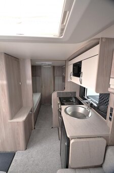Karavan Sprite Cruzer 492 SR - 6