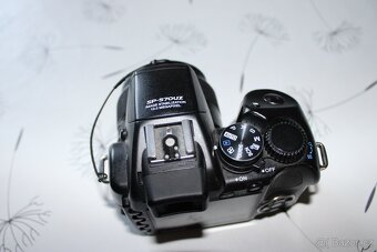 OLYMPUS SP- 570UZ - 6