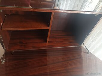 Prodám starší nábytek - 6
