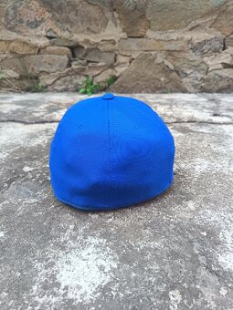 FOX Menzell 210 Fitted - 6