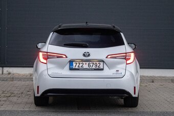 Toyota Corolla 1.8 hybrid e-CVT 2023 - 6