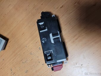 Drzak telefonu (Touran) - 6