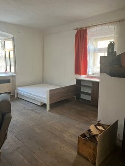 Prodej rodinného domu , celková plocha pozemku 1.279m² - 6