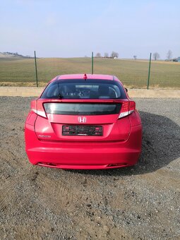Honda Civic 2.2 CTDI 110kW - 6