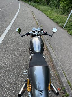 Triumph Thruxton 1200R - 6
