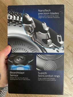 Holící strojek Philips S9000 Prestige - 6