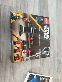 Lego Star Wars 40765
Sety 40765 a 30708 - 6