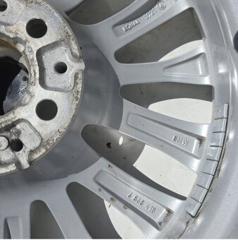 ALU KOLA BMW 5 G30 G31 7 G11 G12 18'' ET30 - 6