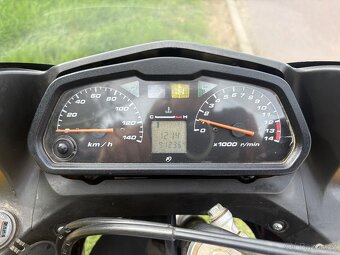 Honda XL Varadero 125 - 6